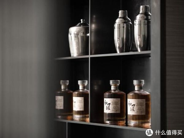 次卧|90后夫妻的215㎡新家,干干净净轻奢风,住起来真叫一个高级!