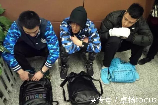 郭艾伦|揭秘2016年辽川球迷重大冲突！郭艾伦母亲大喊“儿子快跑”！