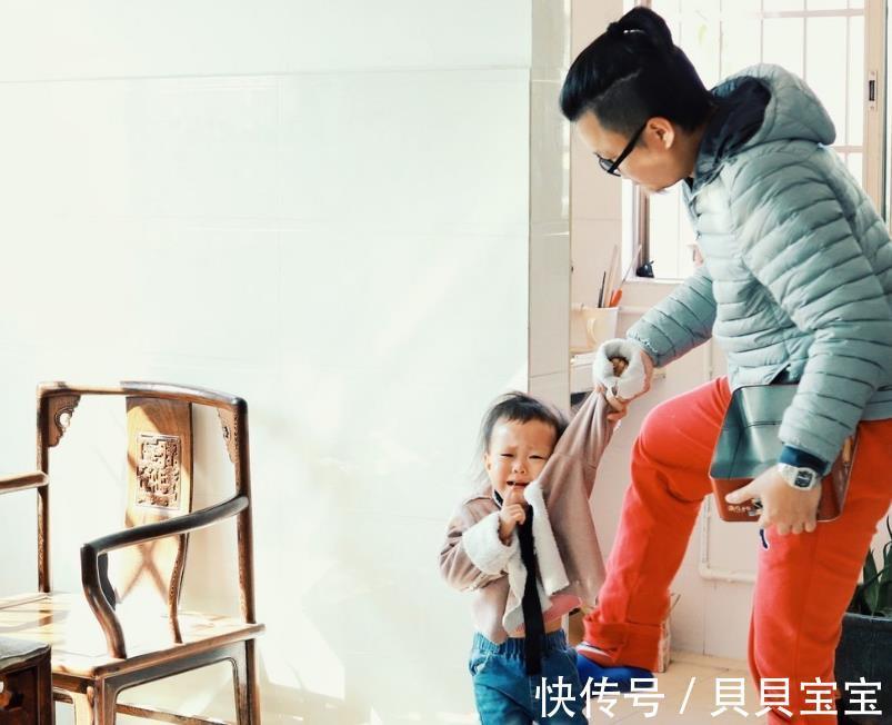 赞赏式|两个妈妈对孩子犯错的不同反应,出现了截然不同的效果