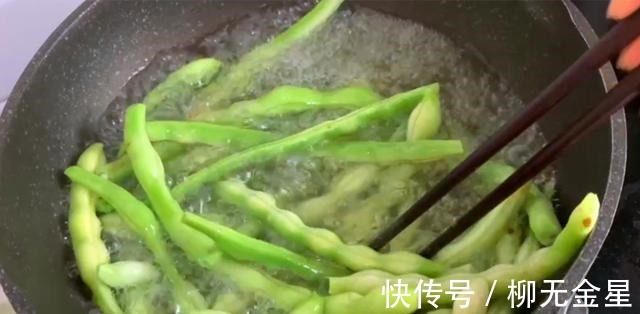 包饺子|三伏天，用它包饺子，比韭菜茴香鲜，清热消暑，我家一周吃4次！