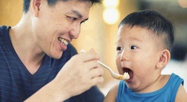 睡眠时间|“妈矮矮一窝”?别被骗了,这些方面功课做足,孩子个头不会太矮