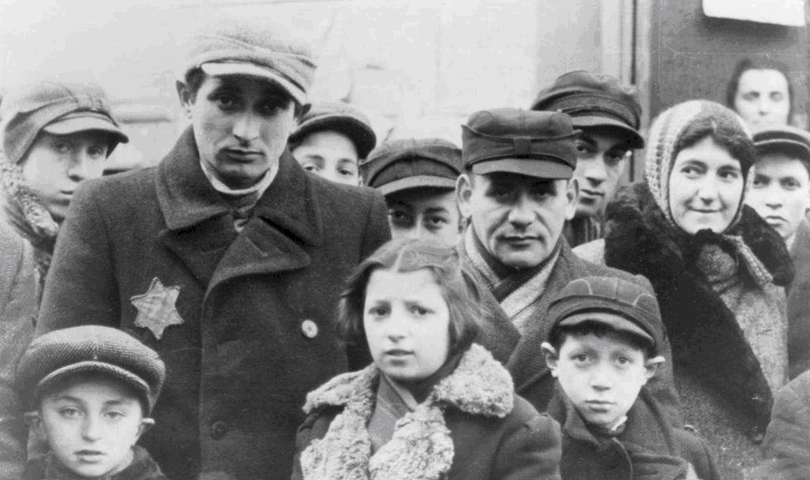 军费支出|德国背负债务,哪来的钱打二战?别被电影给骗了,德国没那么正义