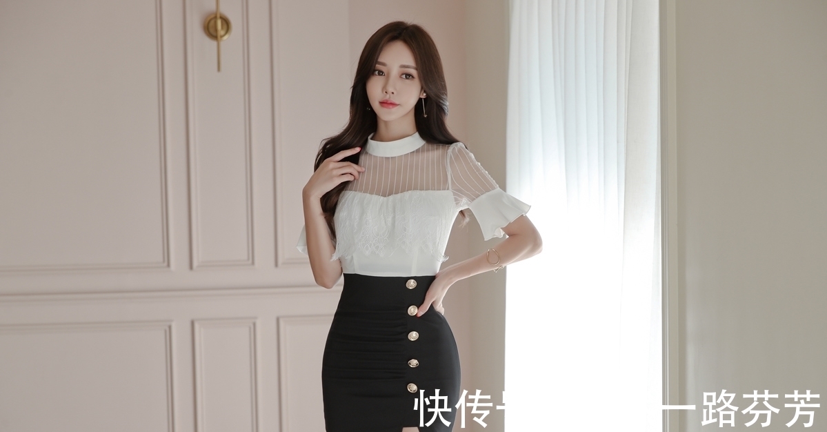 时尚|穿搭秀,青春活力的紧身裙美女,尽显凹凸身姿