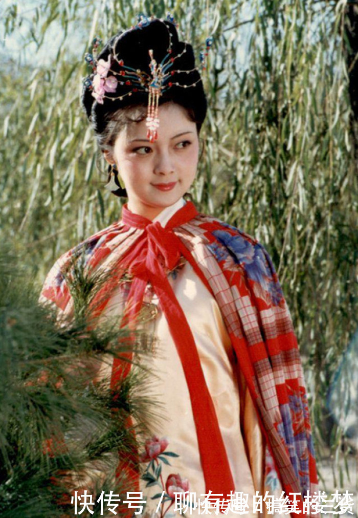 元妃&贾宝玉在贾母跟前说宝钗是“杨玉环”,宝钗为什么会“大怒”?