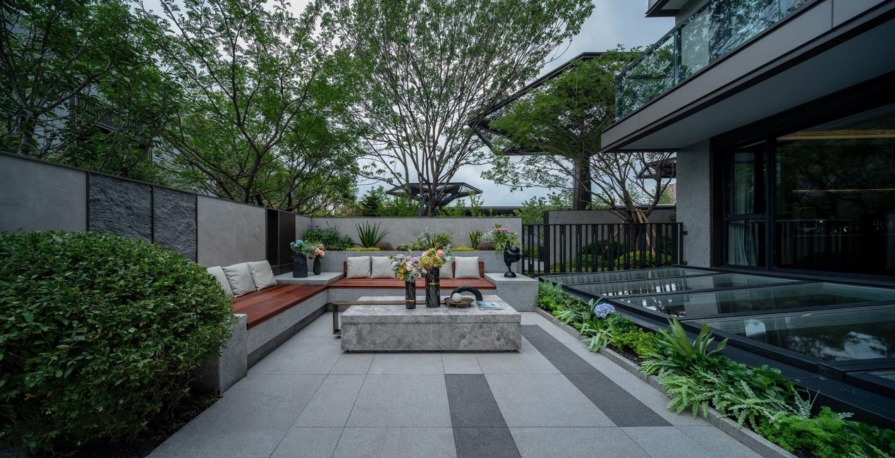 悦然倾心,不负主城的墅居生活|龙湖·尘林间| 墅居生活","nlabel":"stat_3177756089:zm.news.so.com:MzYw5oi\/5Lqn5aSn6L+e56uZ,pageType_zmt,glevel_3","x":"0","type":"newgood","display":{"time":"1","fr