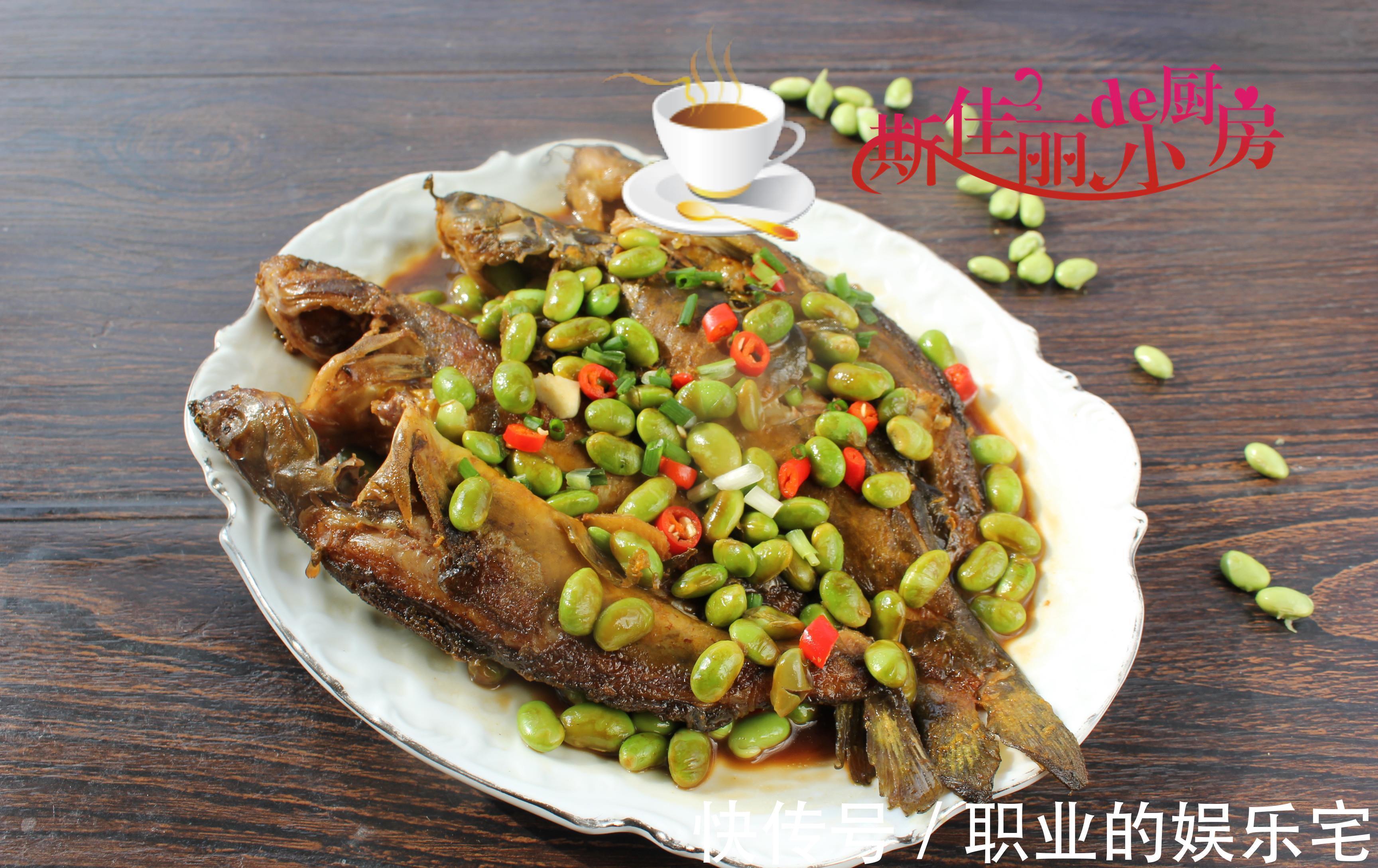 韭菜薹|夏天三口之家的晚餐，好吃好做，荤素搭配，家人爱吃从不浪费