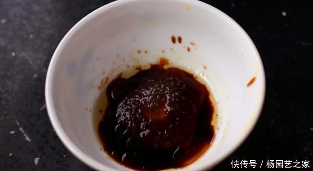 碎块|煎豆腐,不要直接下锅煎,多加1步,就算嫩豆腐也不碎块,不粘锅