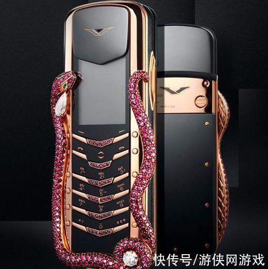 vertu|VERTU展示新款眼镜蛇手机：配私人管家 售价289万元