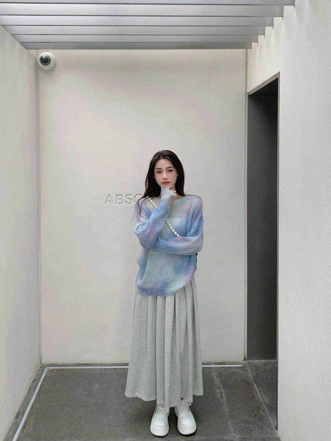 econ|秋季“毛衣”别乱穿,让博主为你演绎它的多种款式,穿出高级感