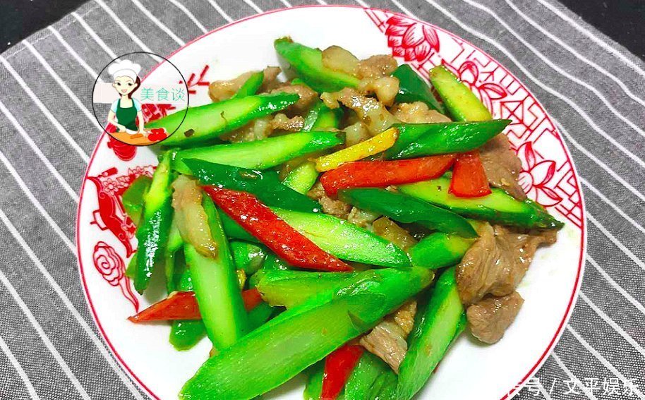 此菜有点小贵,春天吃最好,清香爽口,孩子多吃提高免疫,贵也值