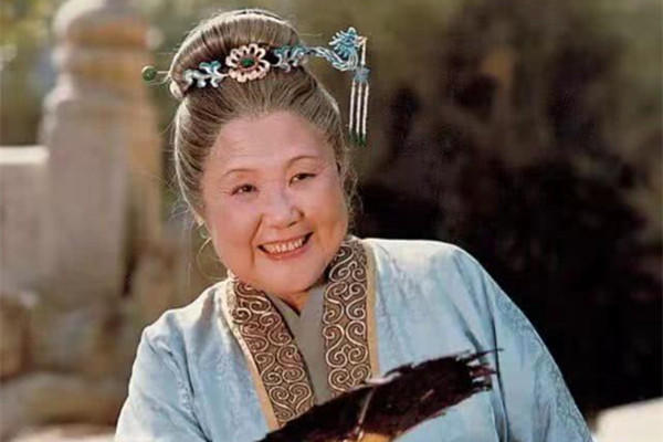 黛玉@“鬼不成鬼,贼不成贼”的红楼千金是谁?贾母点将军令:揭了谁的底