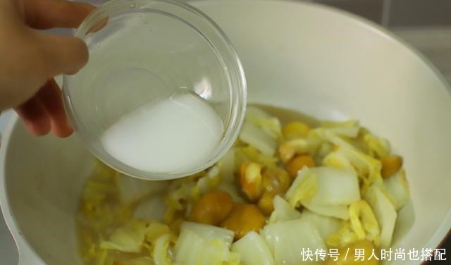 不加|大白菜和它是好搭档,一起烧着吃香滑顺口不寡淡,不加肉也香