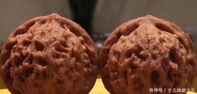 尺寸|文玩核桃盘玩,女士该如何选择!