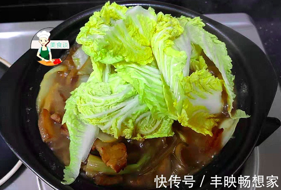 做法|猪肉白菜炖粉条家常做法,一锅炖实在太鲜了,做法简单,营养好吃
