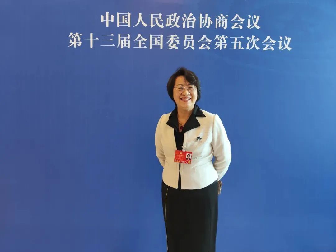 [Voice of the Representative Committee] Committee Member Yang Yufei: Taking the Road of Chinese Medicine with Integrating Chinese and Western Medicine