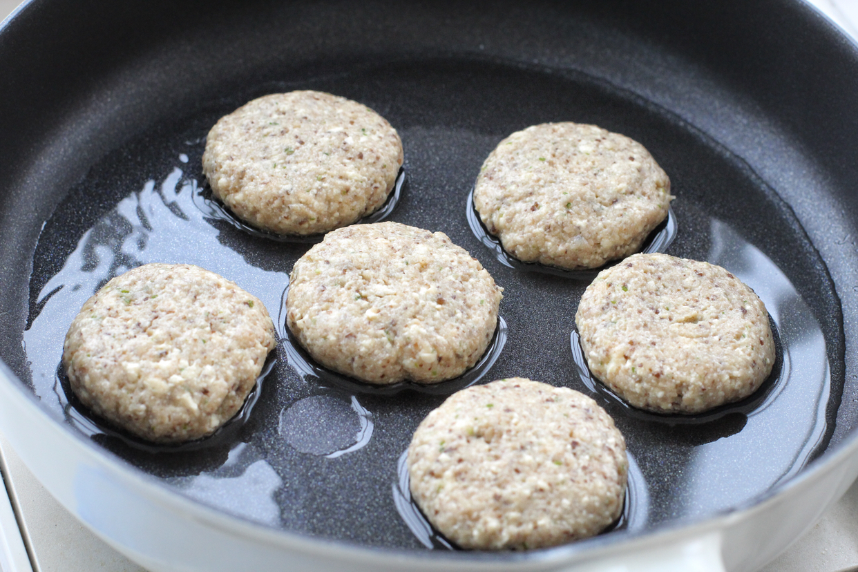 豆腐的别样吃法,不炖也不炸,酸甜开胃特健康,花钱少还吃得好!