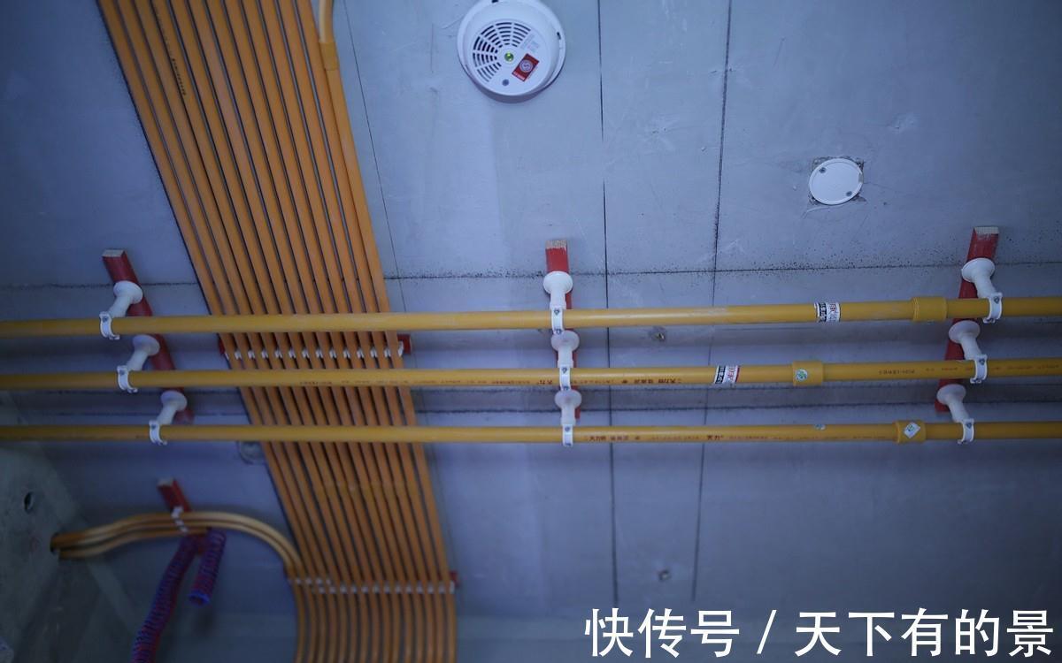 维修|家里的电线不要再埋在墙里了,试试这样设计,时尚大气还方便维修