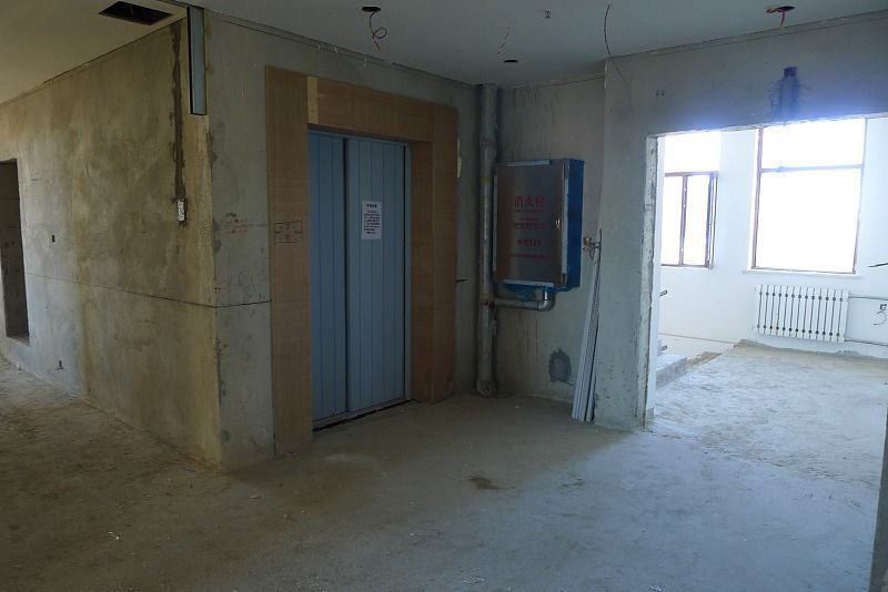 毛坯房|“毛坯房”和“精装房”买哪个更划算?差别很大,最好提前了解