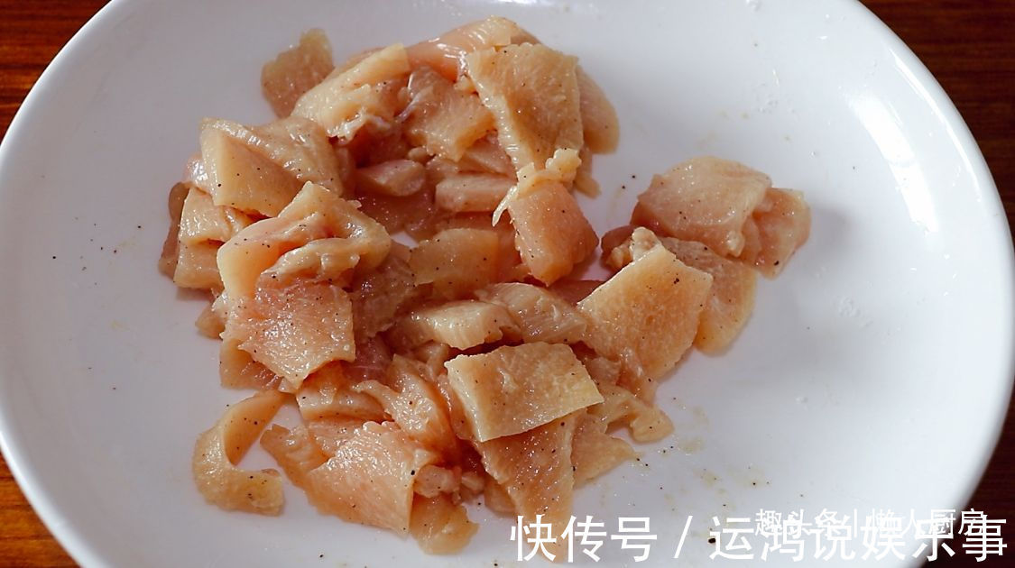 柠檬鸡片|夏季，我家就这么吃鸡肉，不用加一滴醋，也酸酸甜甜，很开胃