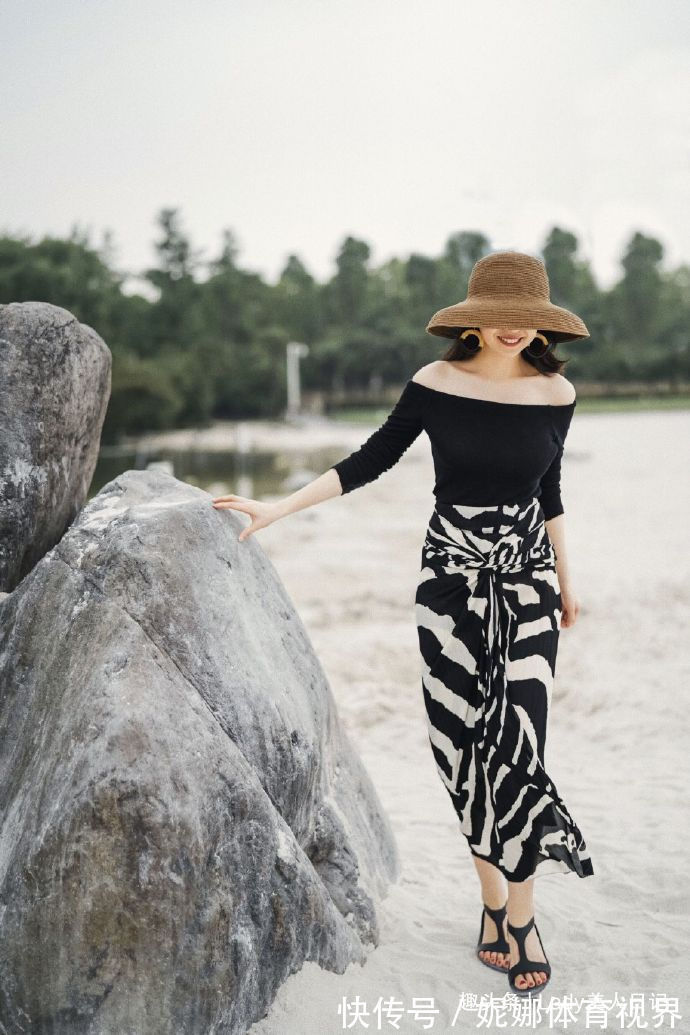 配饰 三木母女凭什么优雅?“一个理论+穿搭”关键词拆解,太值得借鉴