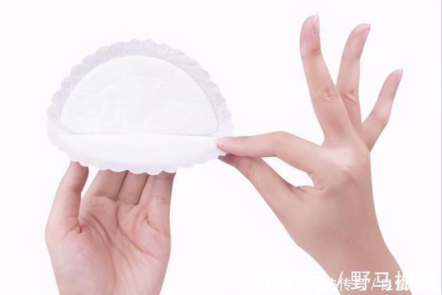 玲玲|产妇“漏奶”打湿衣服,遭孩子嘲笑,宝妈的教育方式值得学习