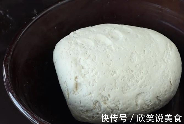 蒸包子,记住不要直接上锅蒸,诀窍全教你,包子松软好吃,不回缩