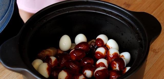 懒人红烧肉新做法，不炒糖色不油炸，解馋又下饭，好吃到舔盘