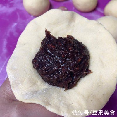 简单省事懒人菜桂花豆沙玉米包，一次就上瘾