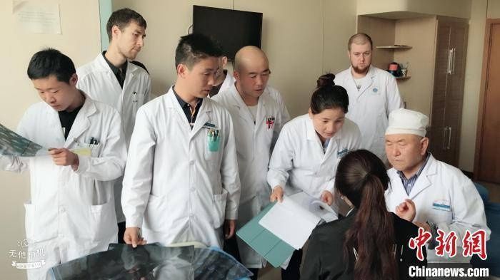 青海省藏医院|青海持续推进“师带徒” 继承名老中藏医药专家学术经验