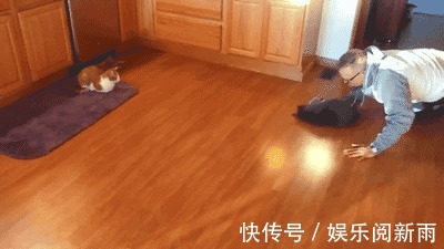 |搞笑GIF：兄弟 对不住了 等我结婚的时候你记得过来