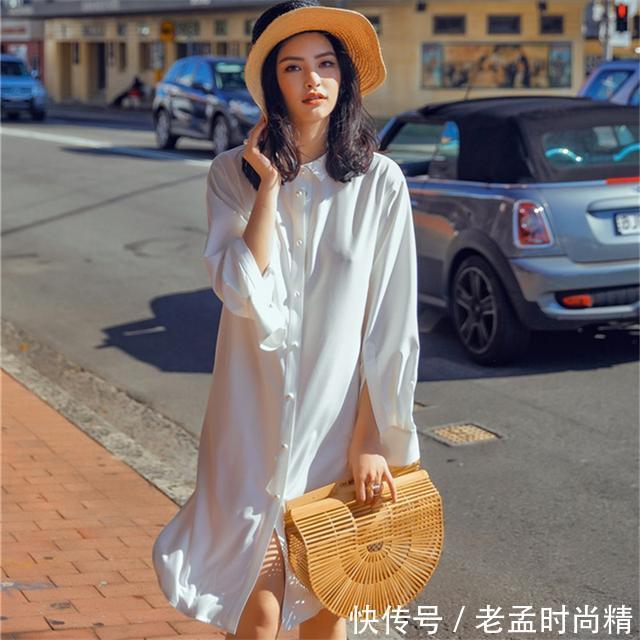 麻棉 与其撞衫碎花裙,不如穿别致的开叉连衣裙,轻松随性变女神