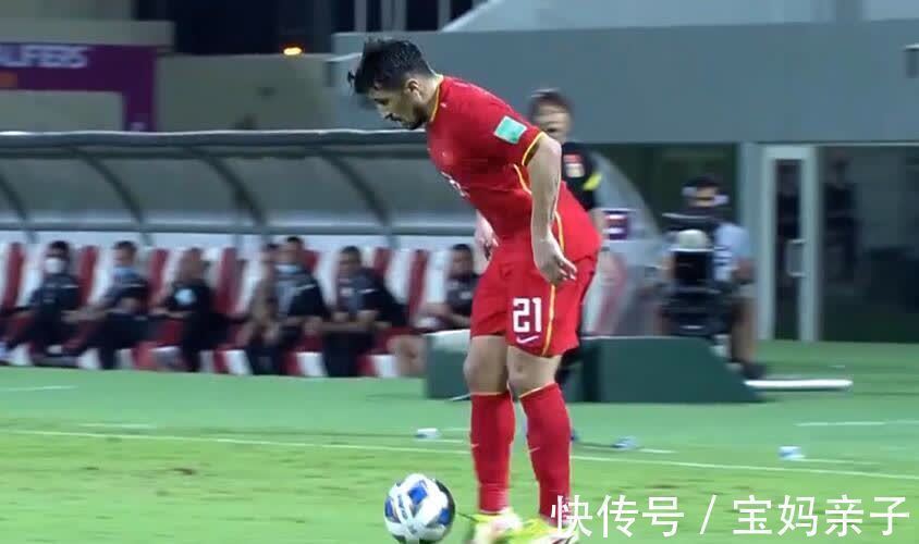 武磊|洛国富半场MVP!停球丝滑细腻世界级,还帮颜骏凌顶出必进球