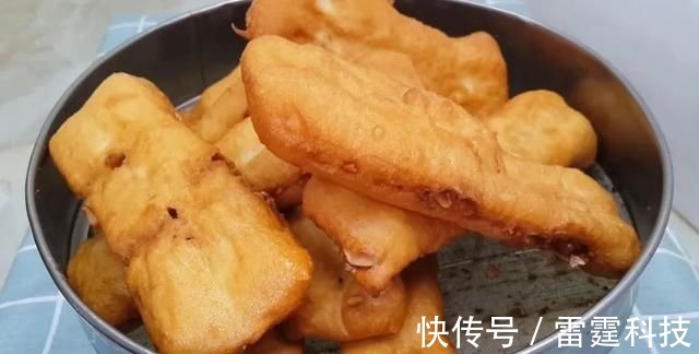 早餐别烙饼吃包子了,教你新吃法,香酥又松软,比面包烧饼还好吃