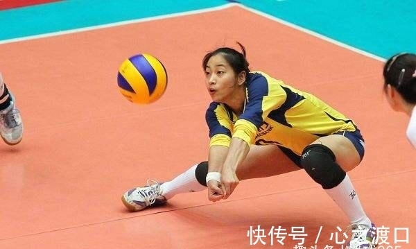 自由人|女排前国手化身志愿者,背景深厚,爸爸冠军教练,老公CBA球星