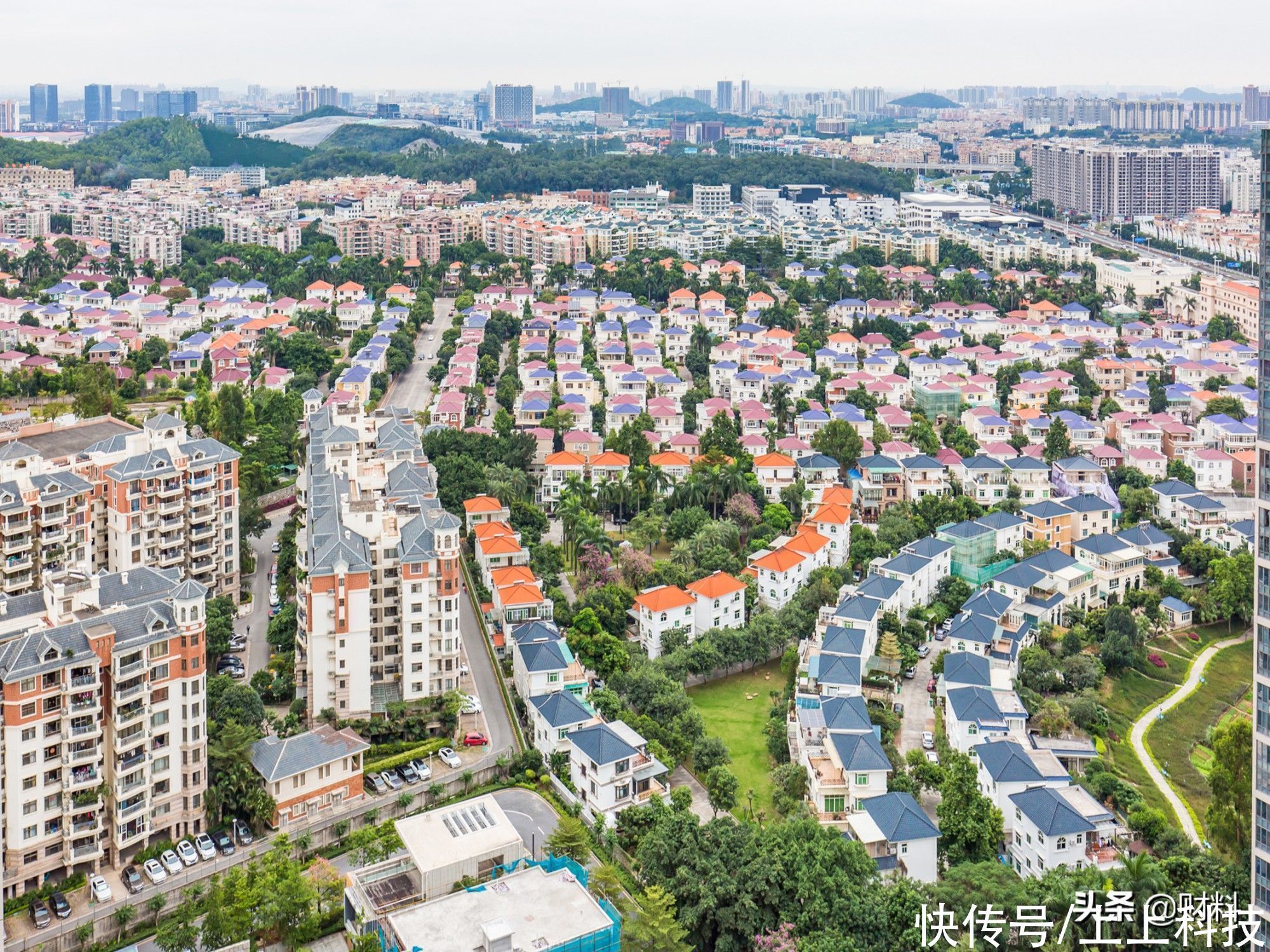 房产|2021年,“房子变存款”还是“存款变房子”?业内人一语道破