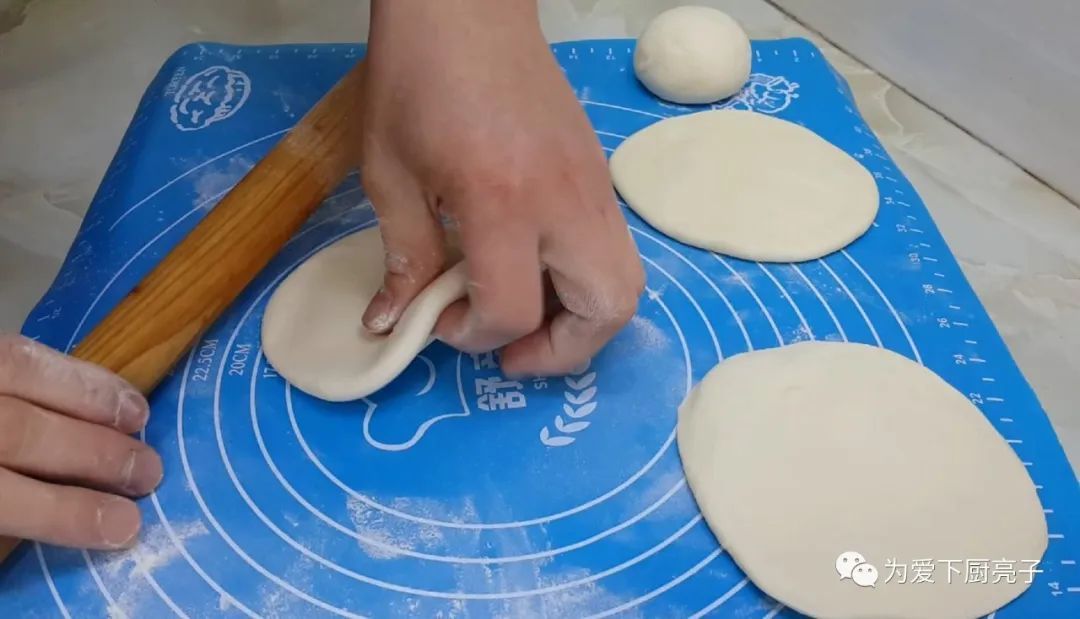 以后面粉就这么做，不烫面不烙饼，个个空心鼓大泡，看着都流口水