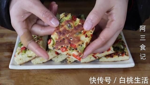 过年了，教你黄豆的新做法，加1勺大米，简单一做，比吃肉还香