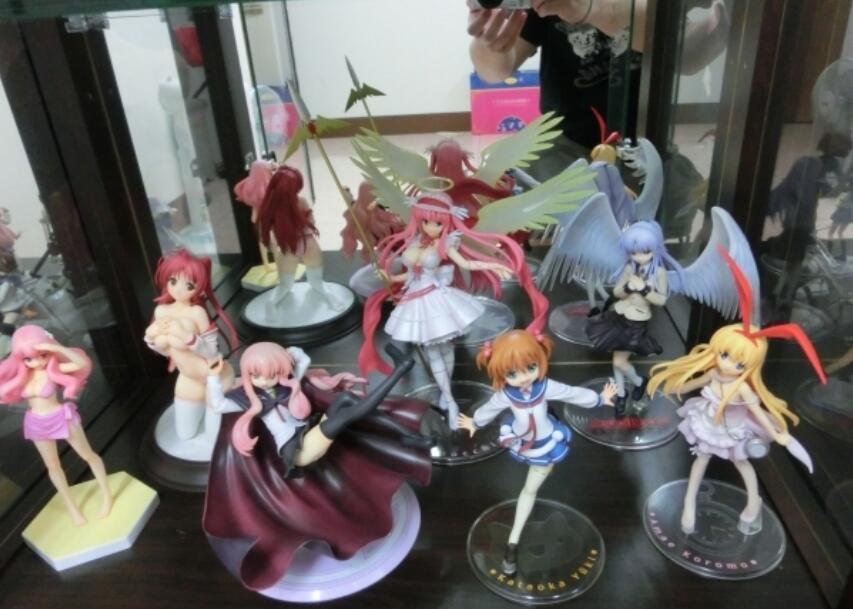 小孩子|万元手办被小孩子摔坏,他爸妈说了10个字抵一百万