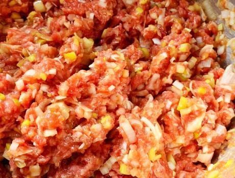 冬天，我家就用这菜包饺子，鲜嫩多汁营养高，比白菜萝卜馅还好