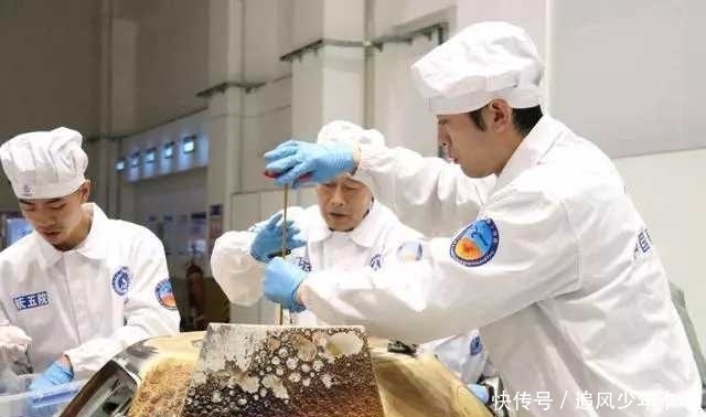1731克 嫦娥五号取土不足两千克 能证明美国送的是假月壤吗？！