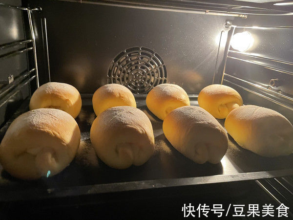 2g鸡蛋|可爱到爆的牛奶面包卷