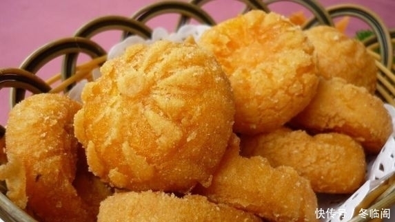  粘手|做南瓜饼粘手到崩溃别只会加糯米粉，多加点它，好看好吃不粘手