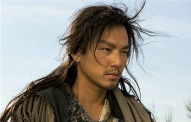 打狗棒法|打狗棒法精妙无双,为何萧峰却从来不用真相很简单,只因一点