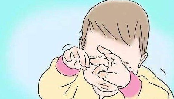 孩子|孩子眼睛进异物后,两位妈妈的处理方式,让孩子痛苦程度大不一样