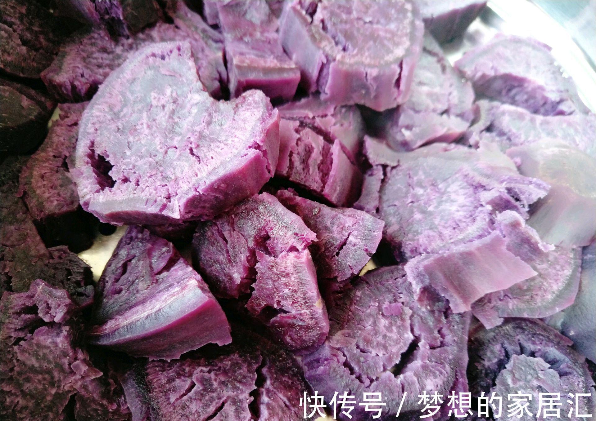 紫薯泥|香甜软糯的紫薯饼，颜值高味道好，咬一口就爱上的味道