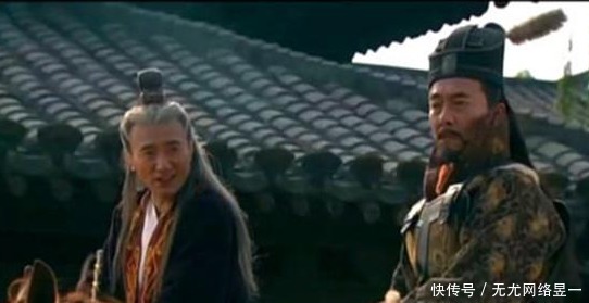 叔叔|17岁皇帝让位给叔叔，群臣哭谏，结果5岁太子登基，成千古明君