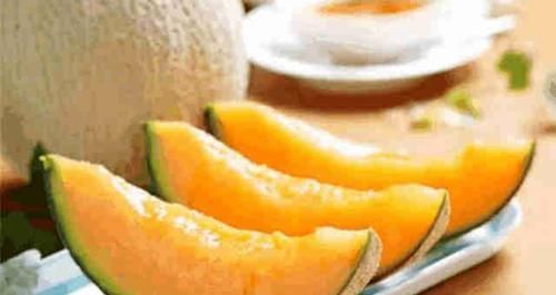 挂绿荔枝|世界上最贵的4种水果,第一产自中国,吃一口等于一辆豪车