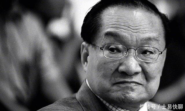 徐克拍完《笑傲江湖》,倪匡:改得面目全非,金庸:版权不再卖他