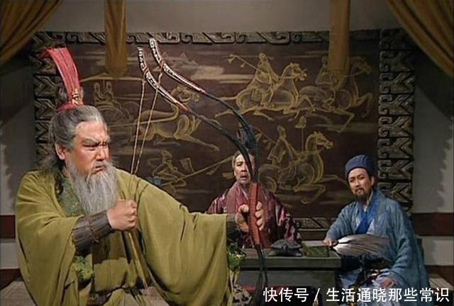 归降|黄忠能成为五虎上将，为何魏延不能，两人不是一起归降的吗