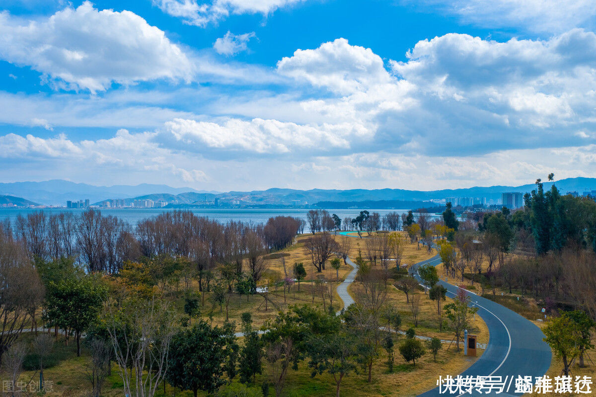 文艺范儿|中国8个适合带父母旅游的城市，风景优美有意义，你会考虑哪个？